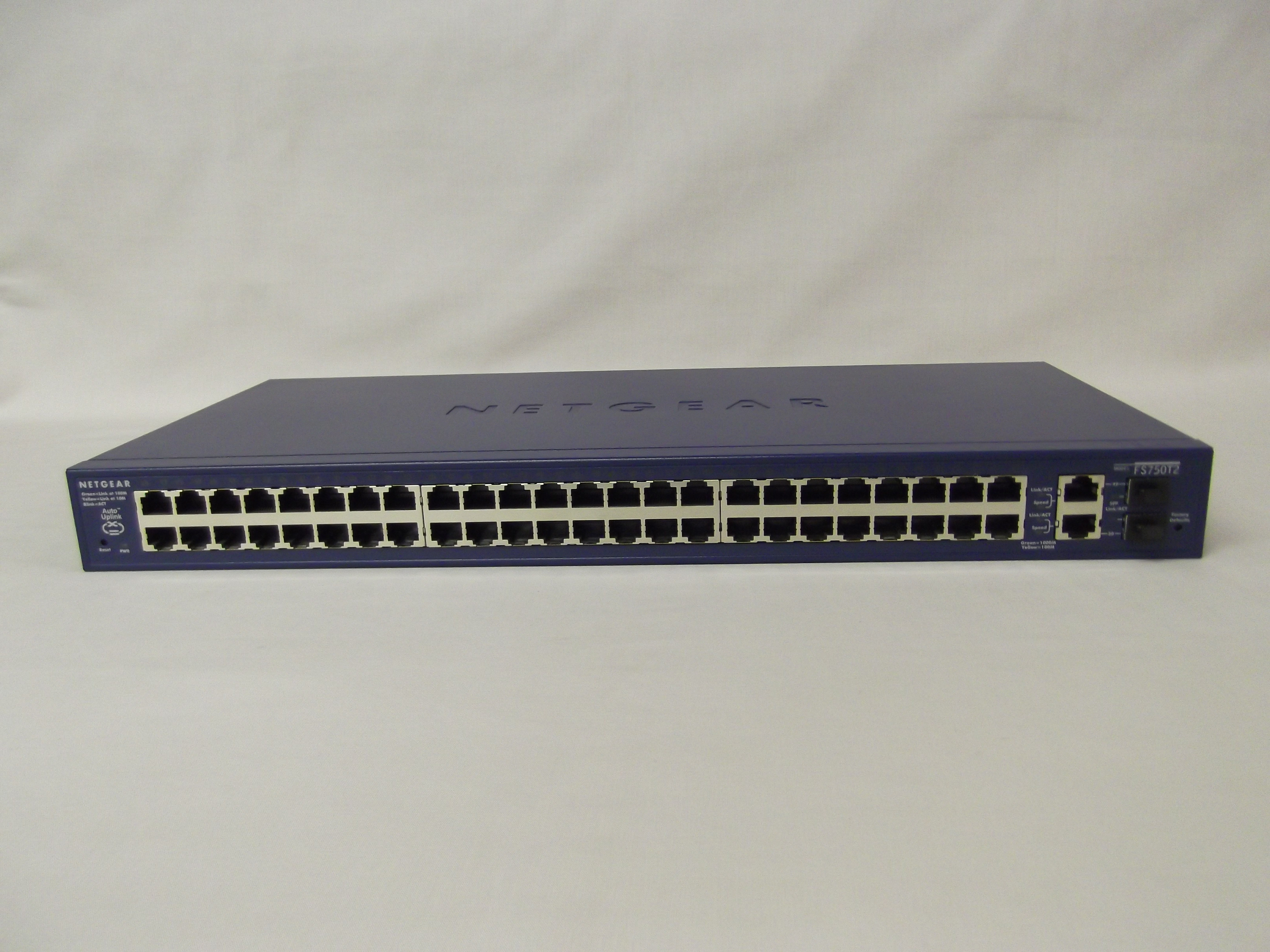 48+2-Port 10/100 Mbps Modular Ethernet Switch TESTED! Details about   NETGEAR FS750 Switch