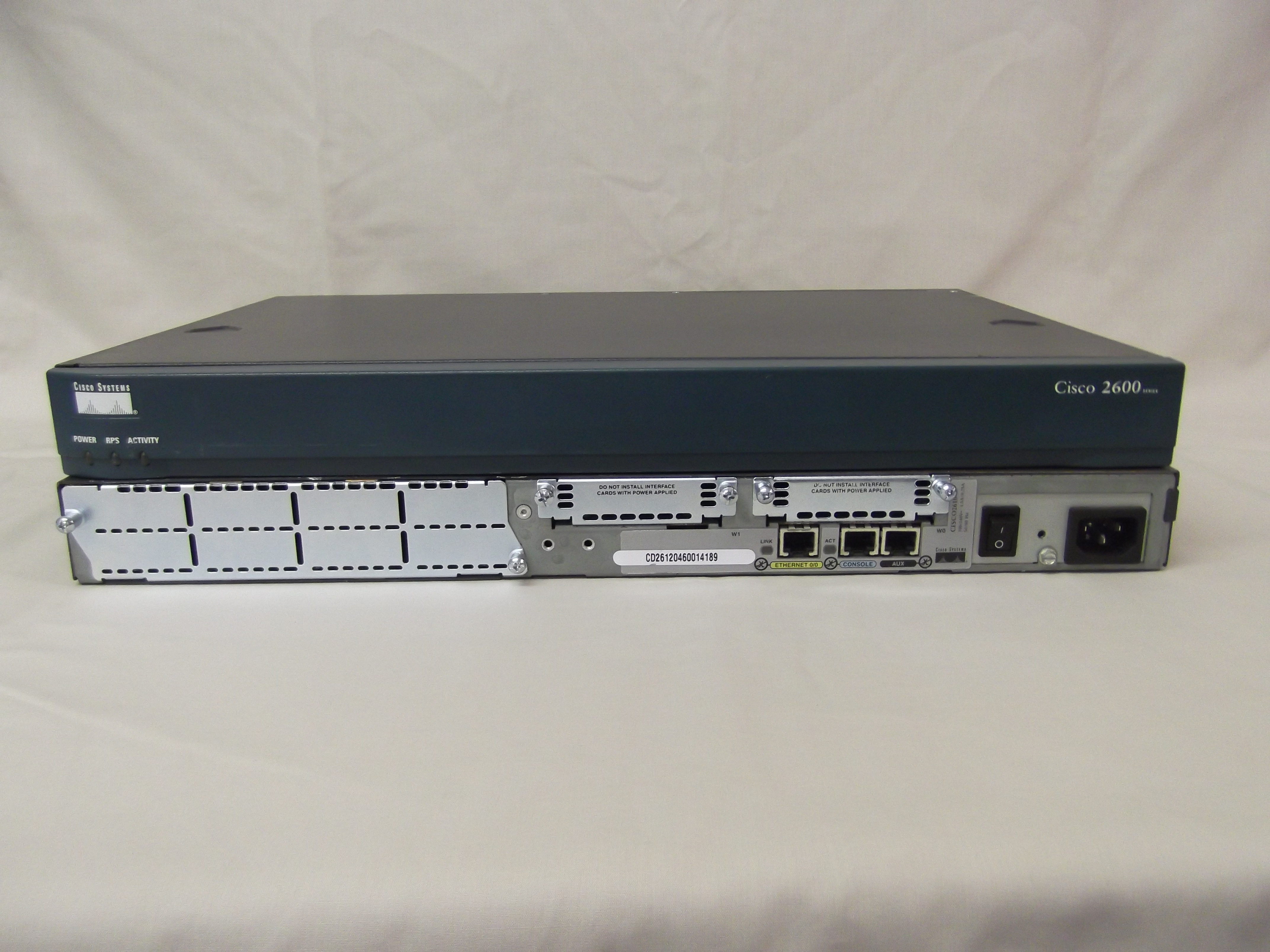 WIC 1DSU T1 & WIC 1T Serial Modul Details about   Cisco  Systems 2610 Ethernet Router w/BRI 4BU 